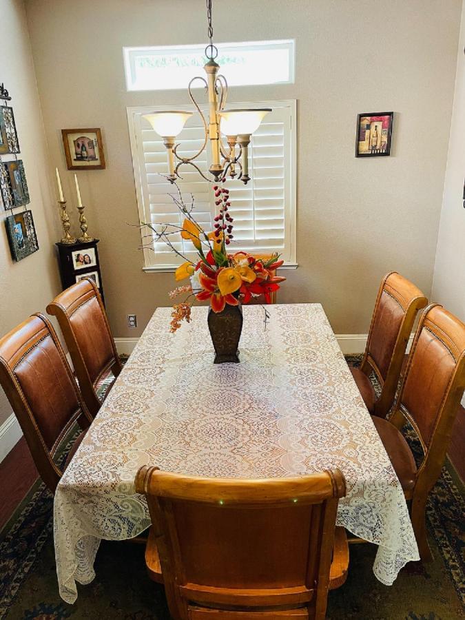 Beautiful Room In Fair Oaks Bagian luar foto